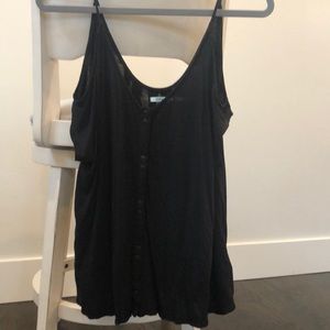 Black cotton flowy top